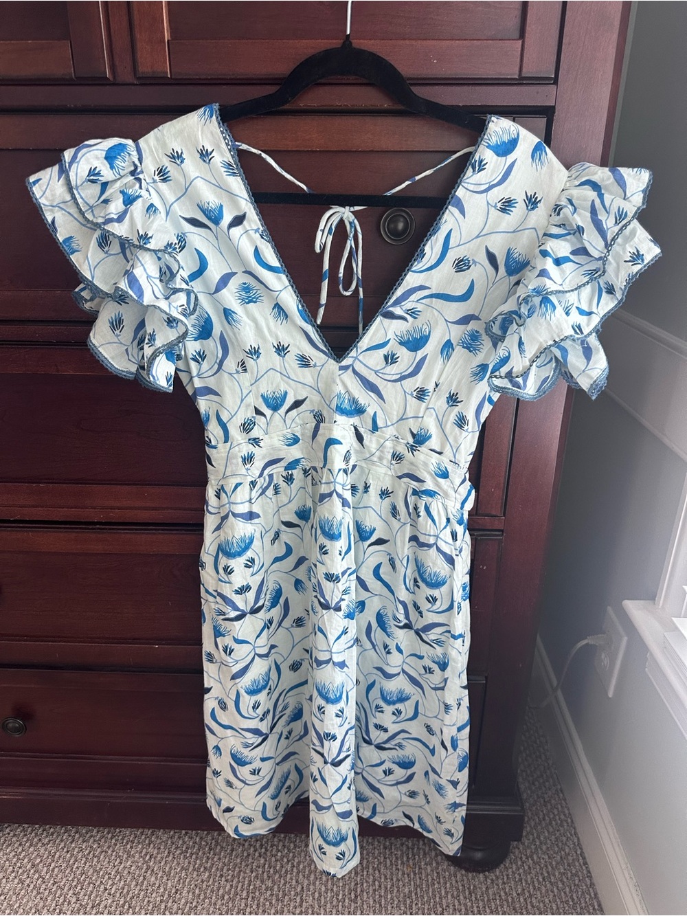 Monsoon & Beyond Chloe white and blue floral cotton dress size S